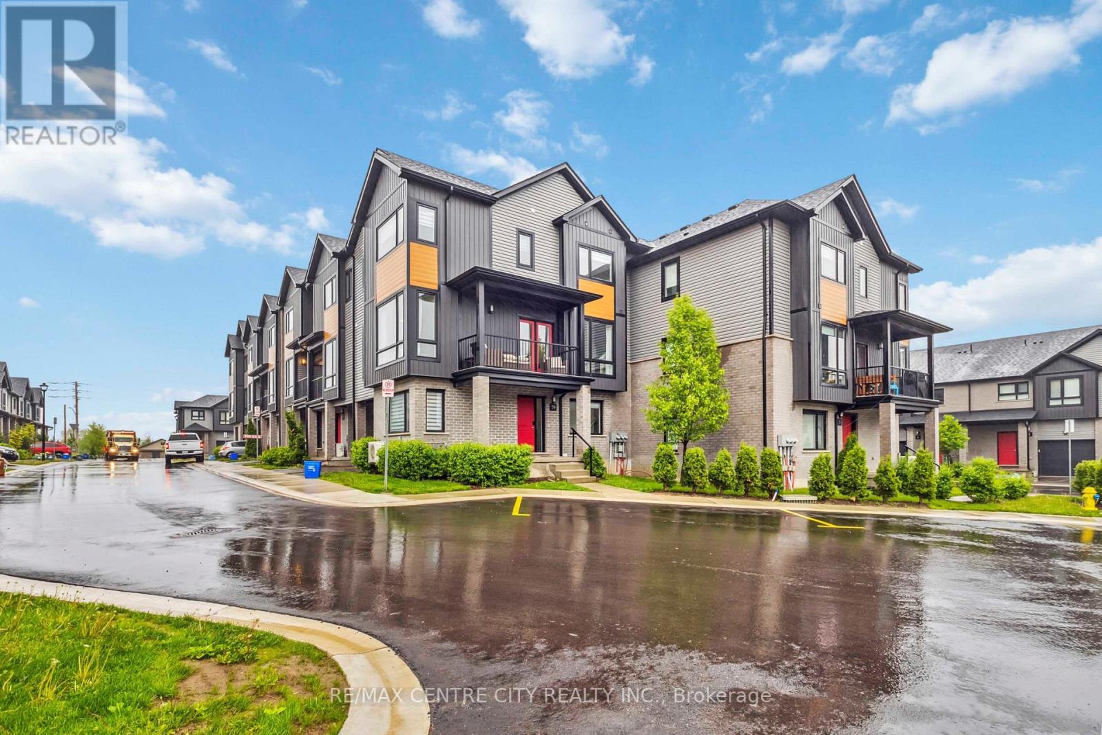 59 - 819 KLEINBURG DRIVE, London North (North B)