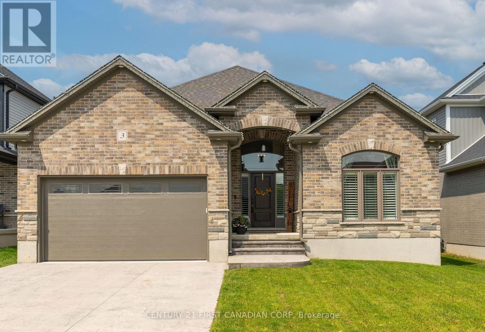 3 HARDY COURT, Lucan Biddulph (Lucan)