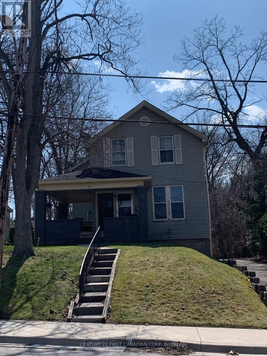 40 SPRINGBANK DRIVE, London