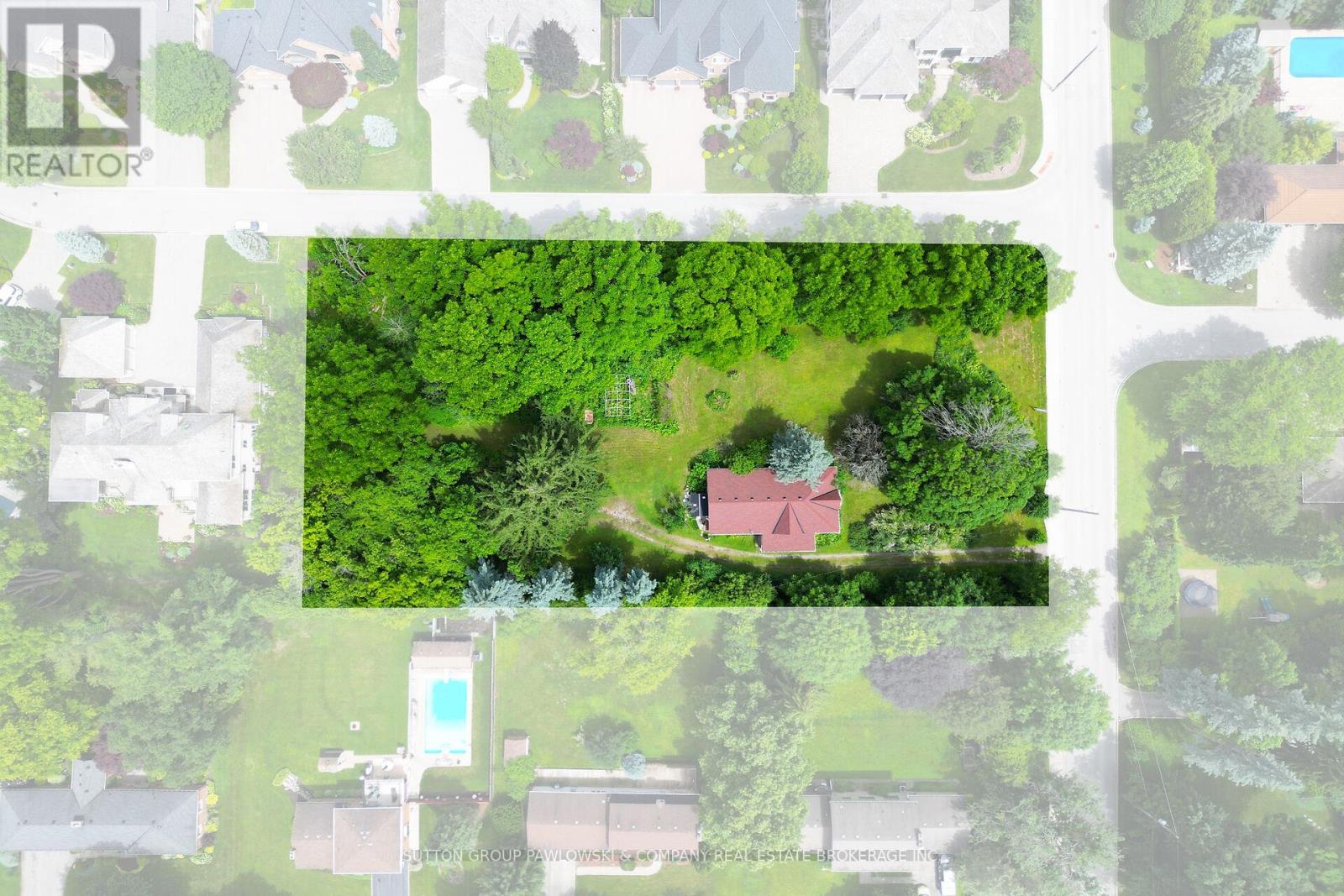 545 WESTMOUNT DRIVE, London South (South C)