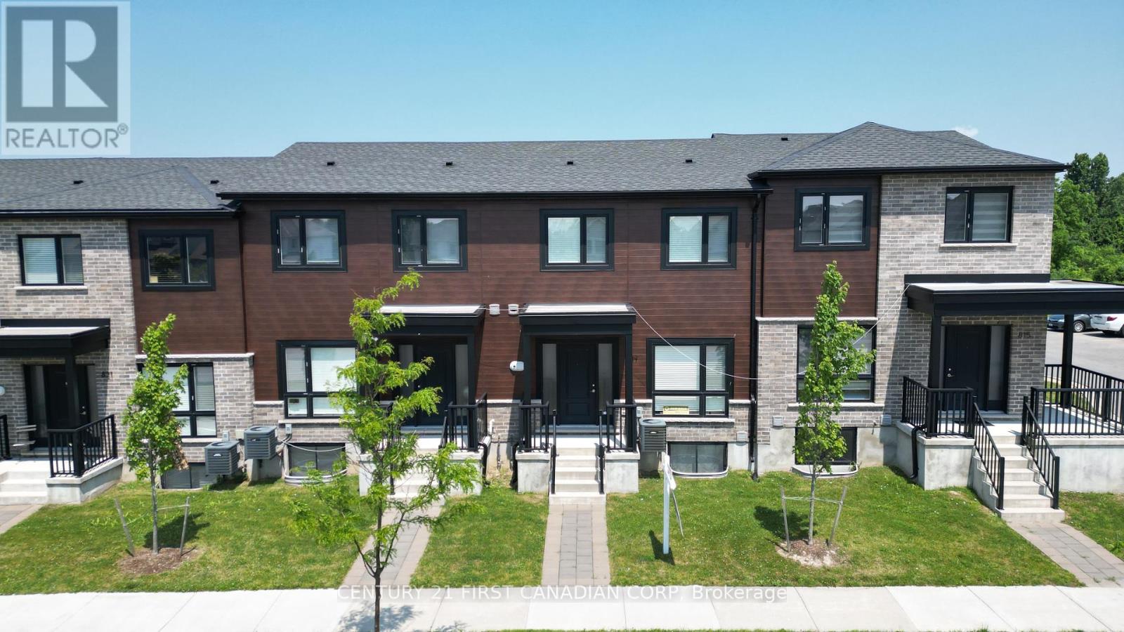 817 SARNIA ROAD, London North (North M)