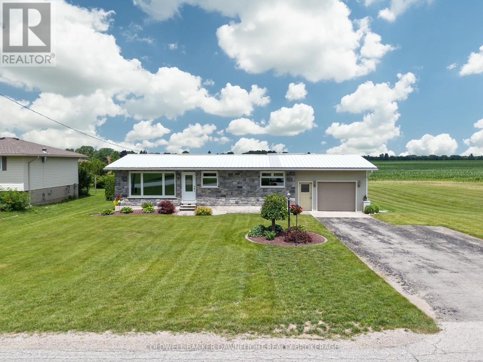 40214 HURON STREET E, South Huron (Exeter)