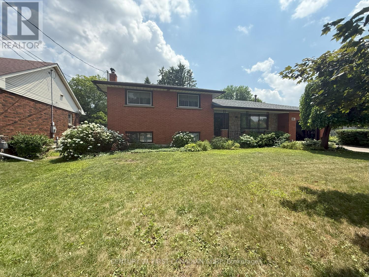98A DUNSDON STREET, Brantford