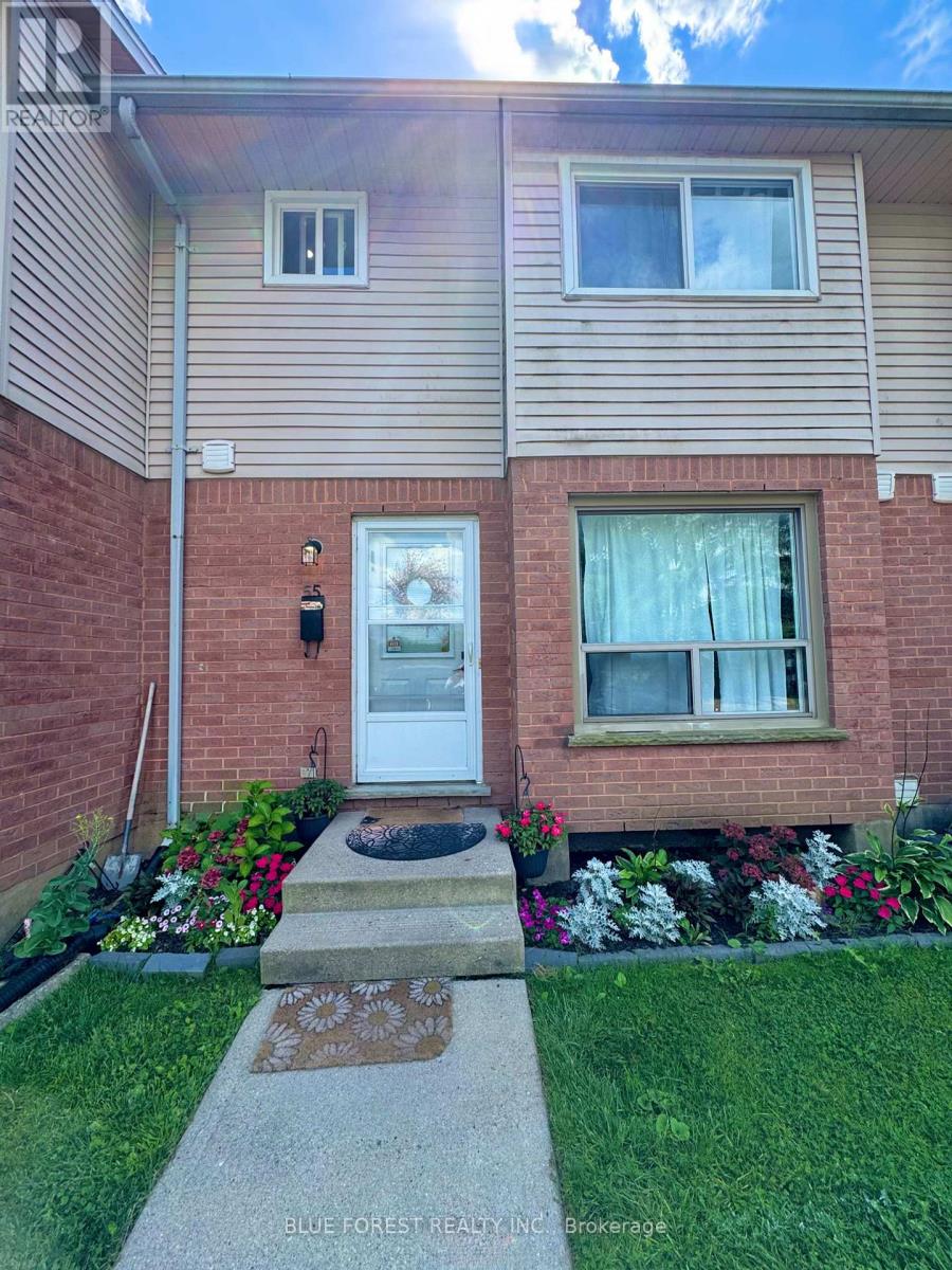 55 - 595 THIRD STREET, London East (East H)