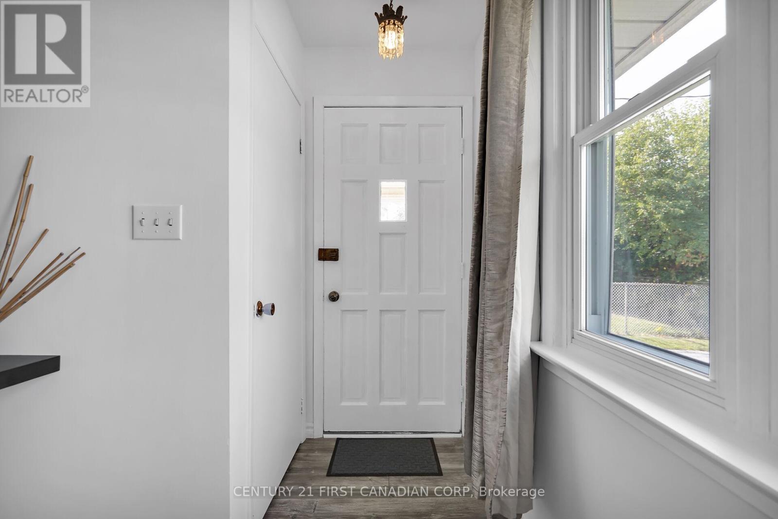 23 GREGORY PLACE, St. Thomas