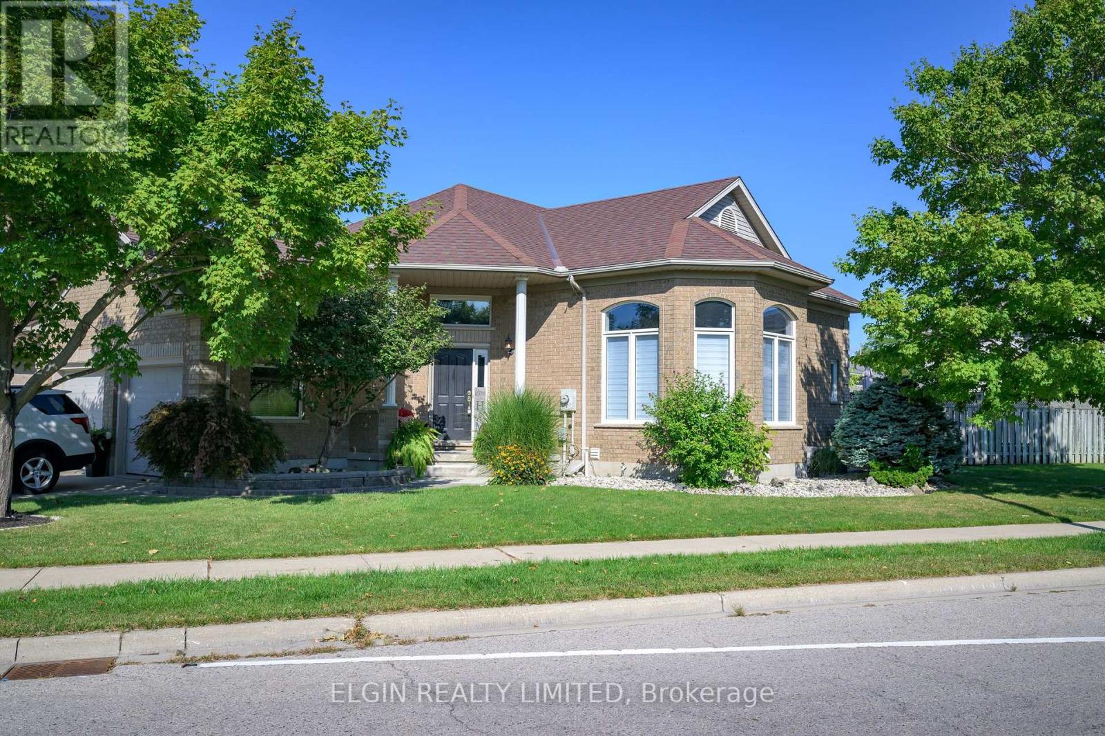 2 GALBRAITH COURT, St. Thomas