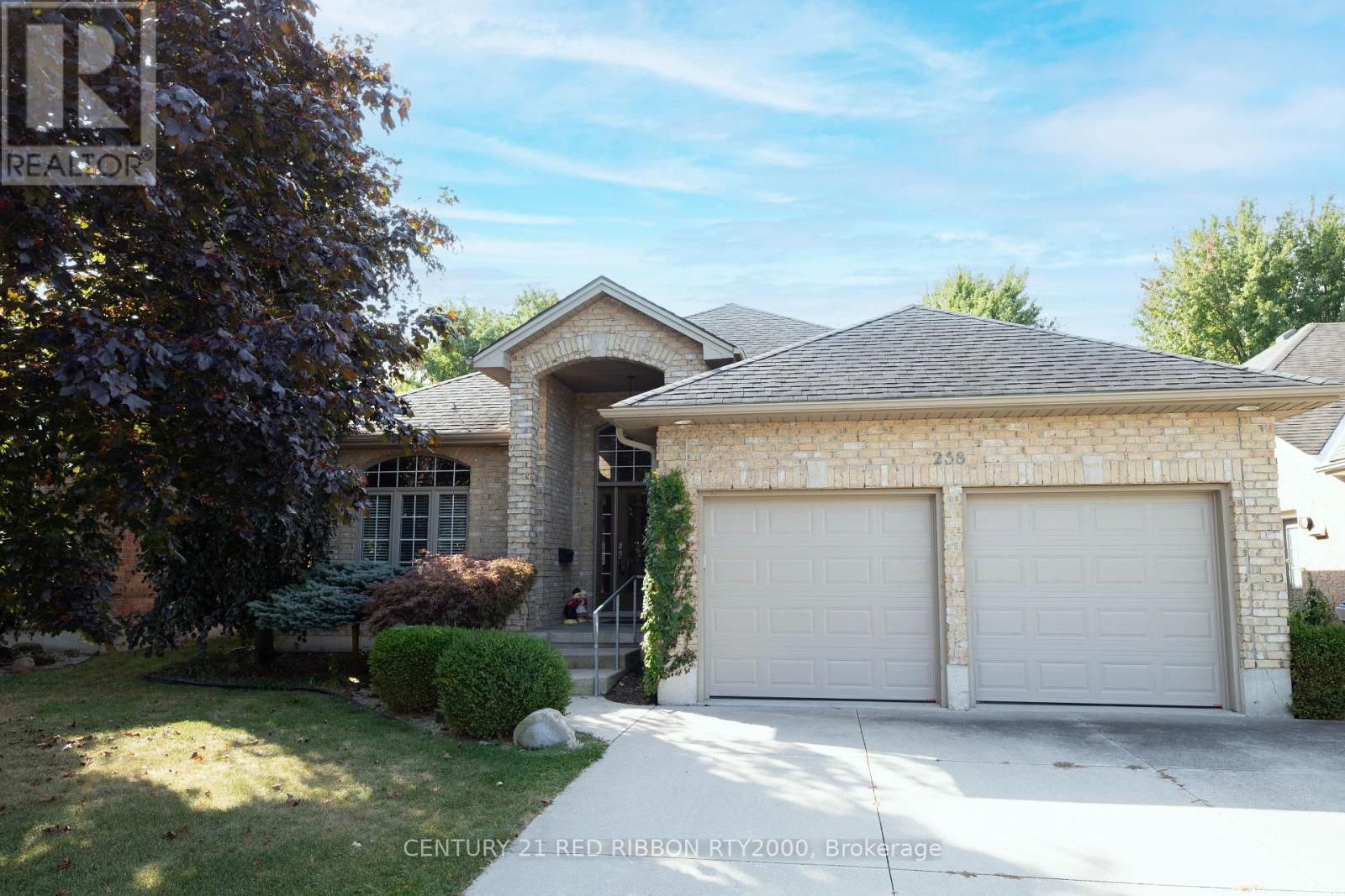 258 DERUITER DRIVE, Strathroy-Caradoc (NE)