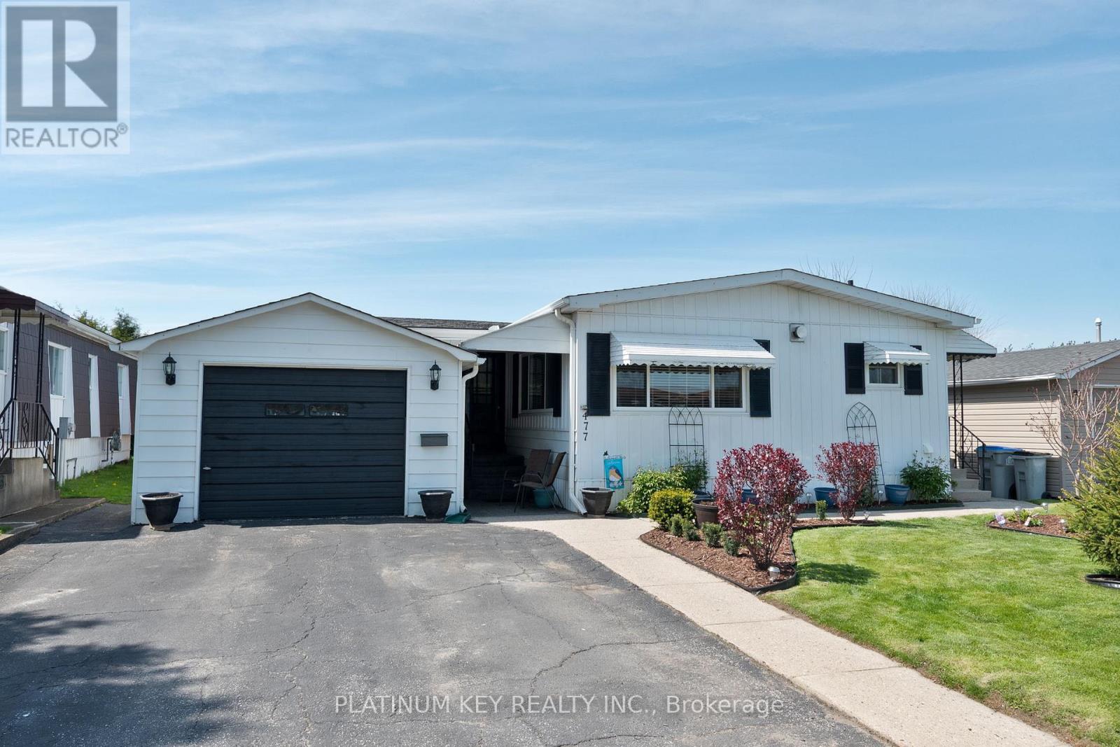 477 RICHARD CRESCENT, Strathroy-Caradoc (SE)