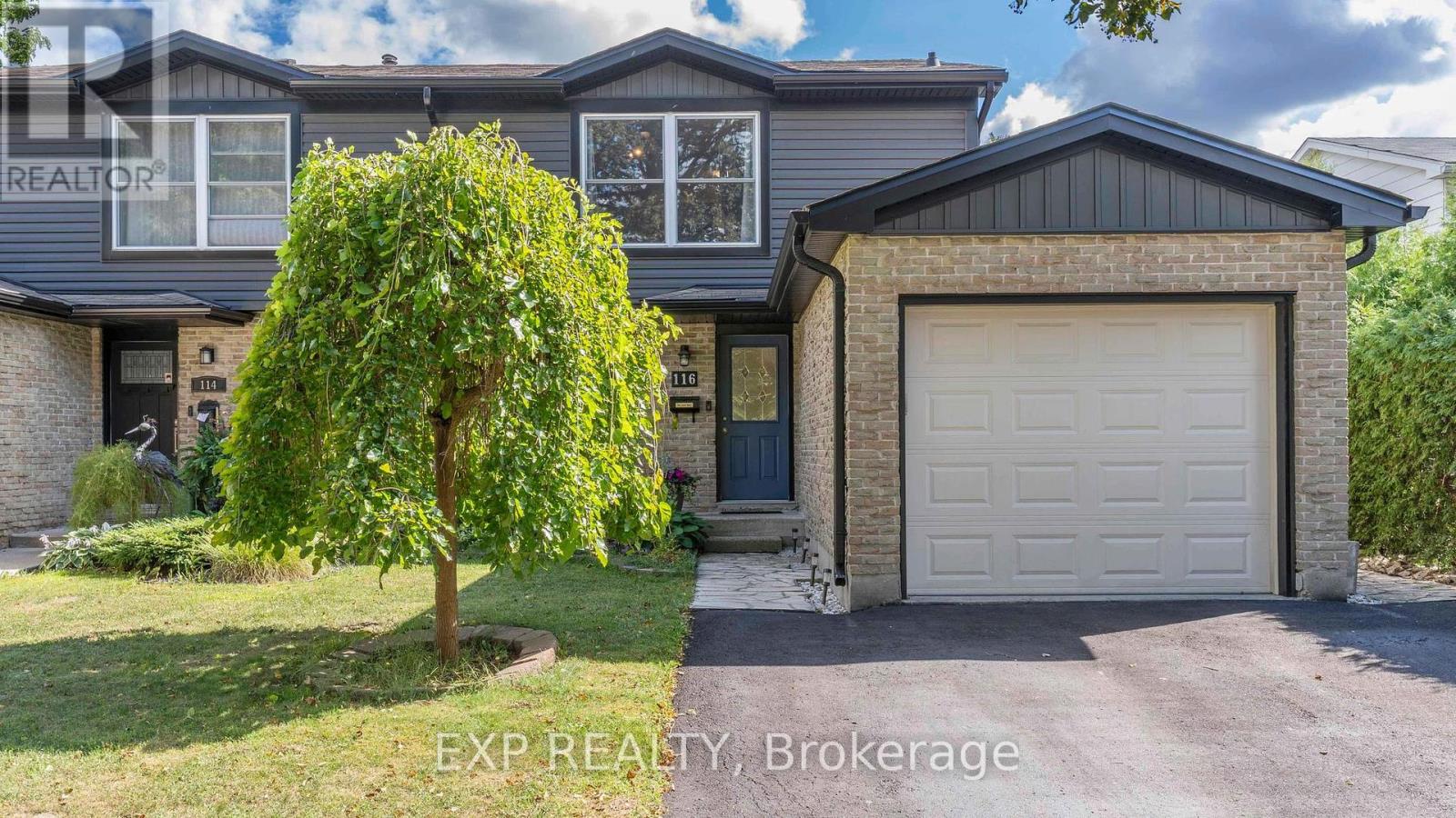 116 GLENROY CRESCENT, London South (South T)
