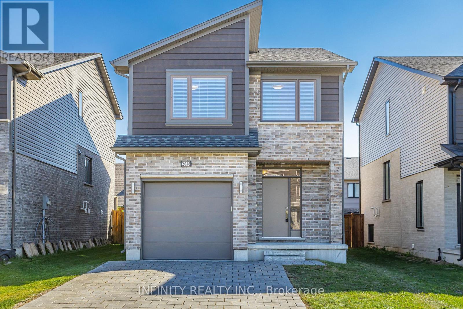 2018 CLAYRIDGE WAY, London North (North E)