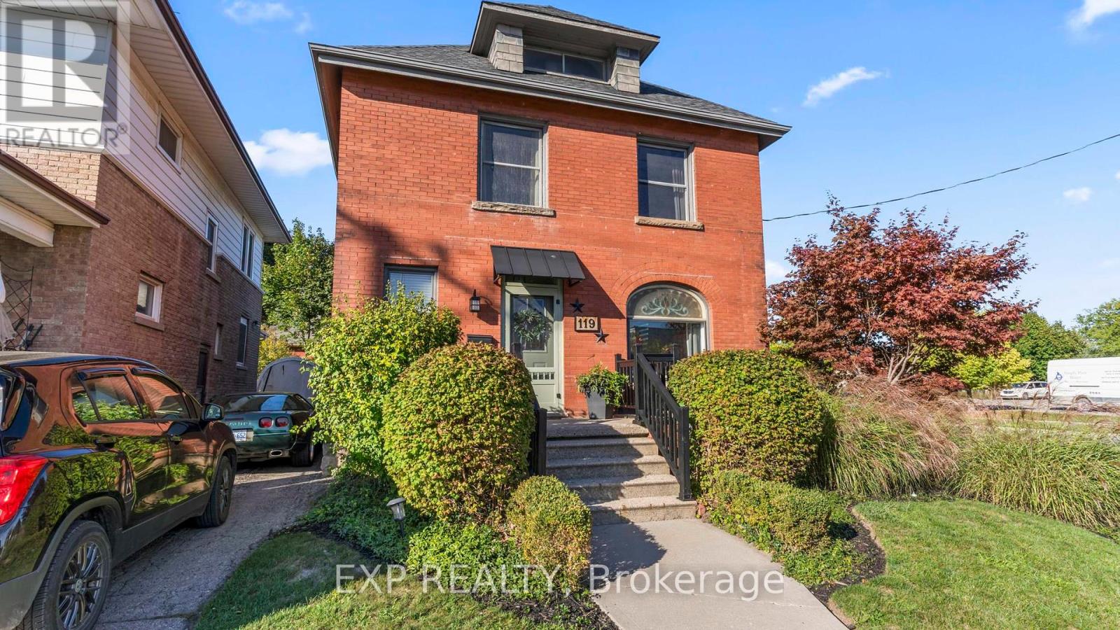 119 WELLINGTON STREET, St. Thomas