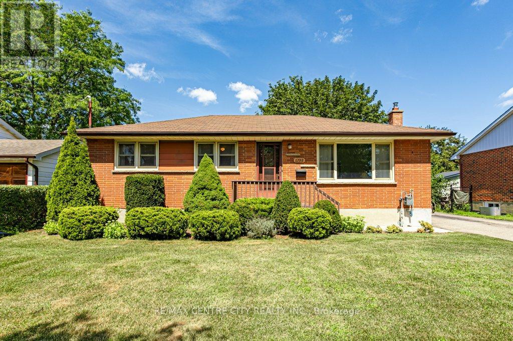 6792 BEATTIE STREET, London South (South V)