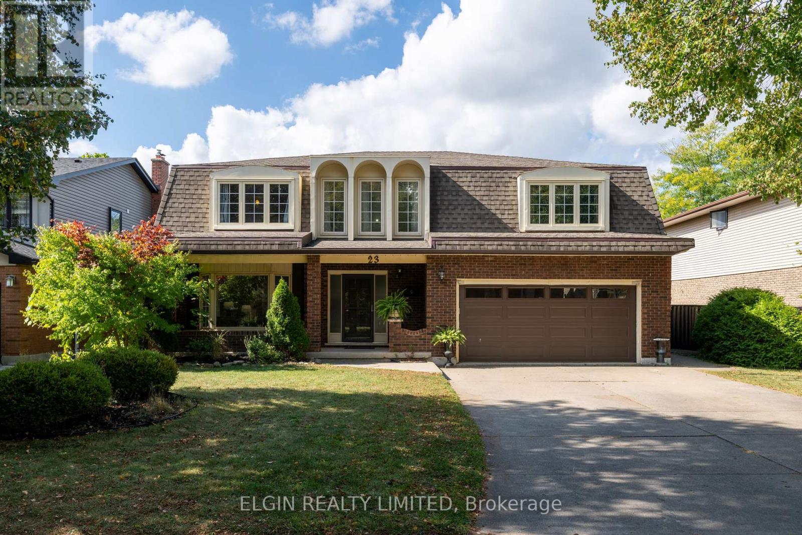 23 FARMINGTON CRESCENT, London South (South L)