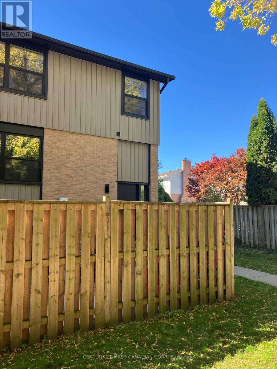 36 - 105 ANDOVER DRIVE, London South (South O)
