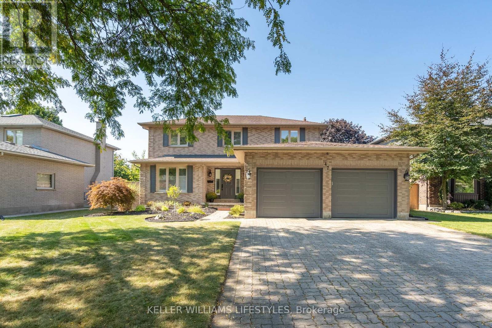 47 HUMMINGBIRD CRESCENT, London South (South N)