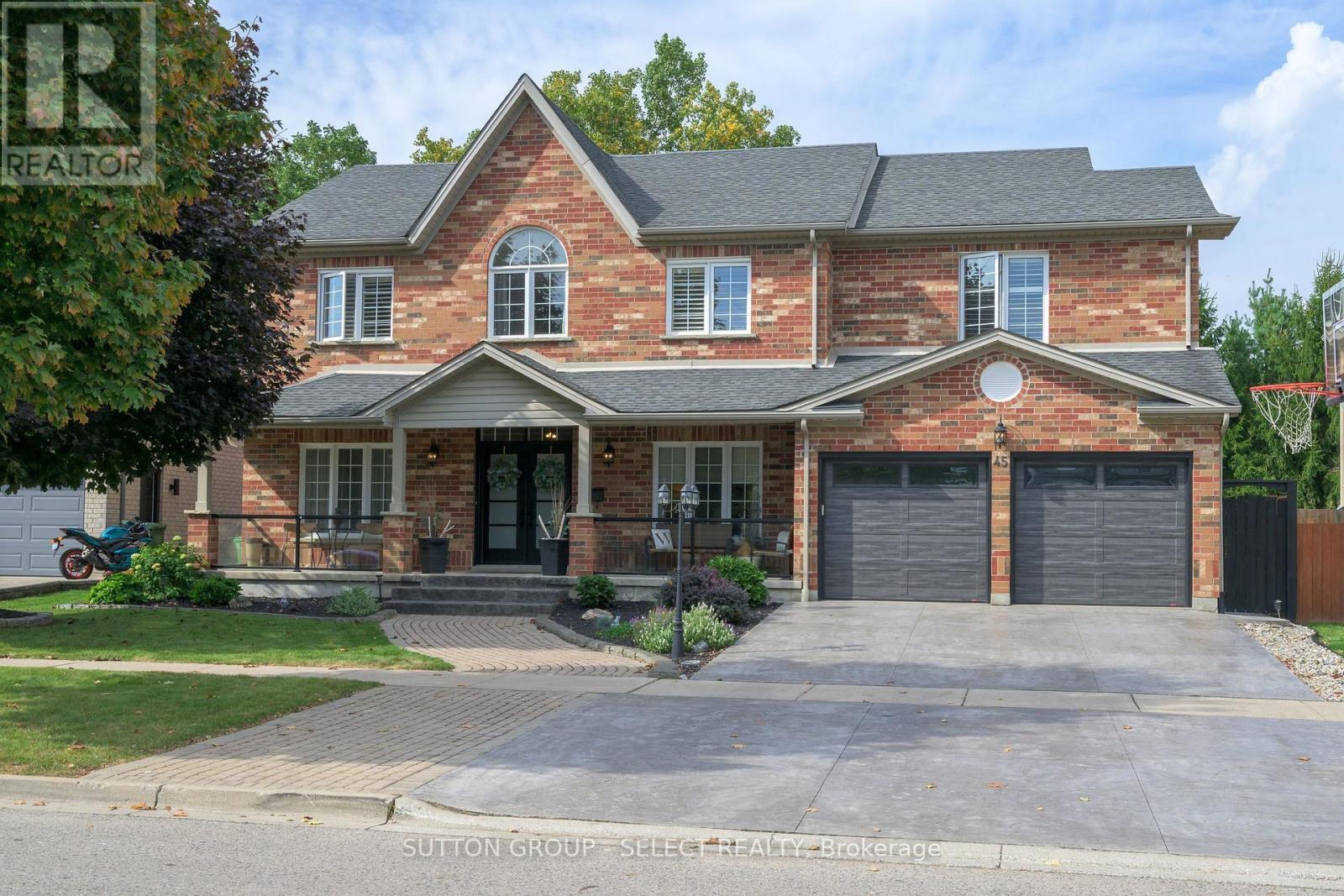 45 SHAW VALLEY DRIVE, St. Thomas