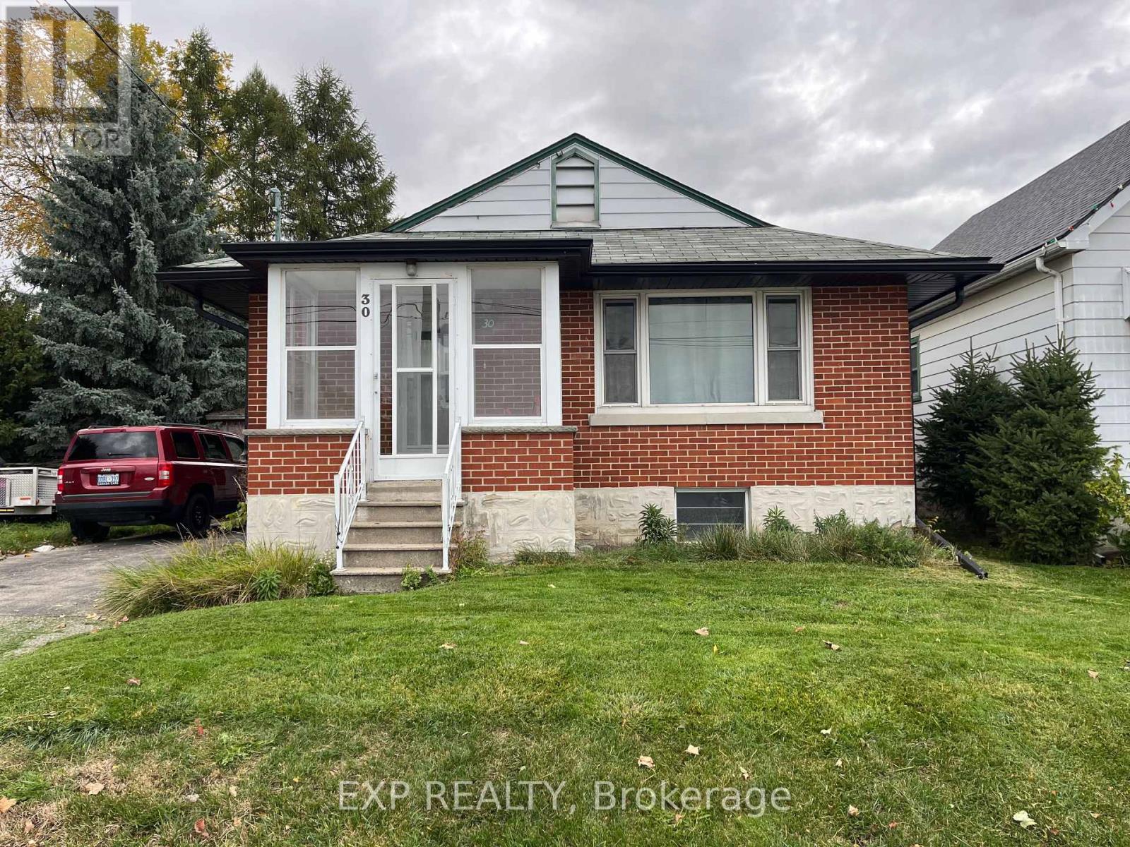 30 STEWART STREET, Kitchener