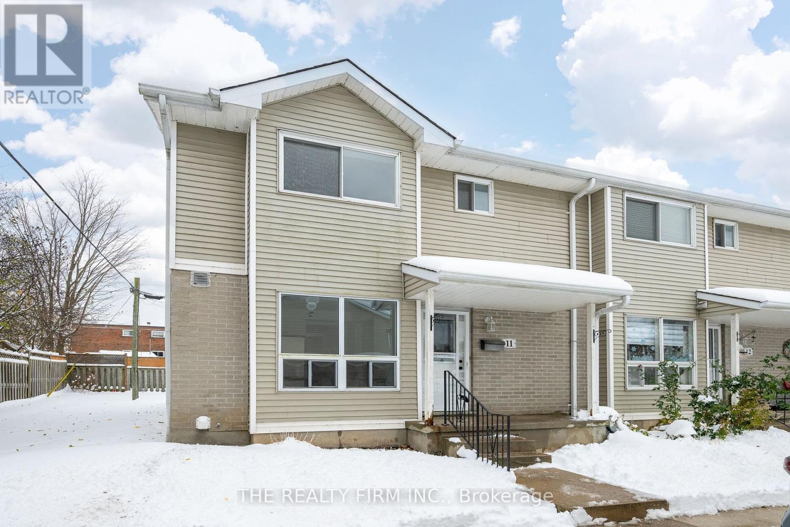 11 - 409 THOMPSON ROAD, London South (South J)