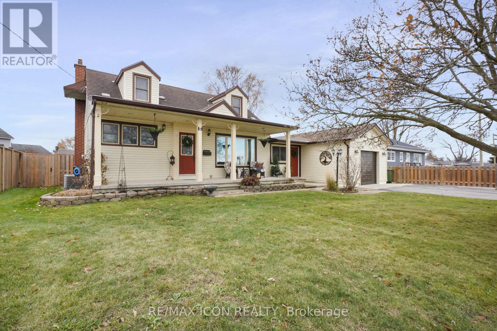 4 SINCLAIR AVENUE, St. Thomas