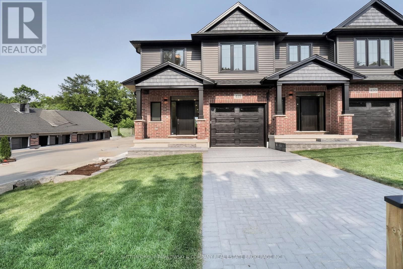 418 OLD WONDERLAND ROAD, London South (South N)