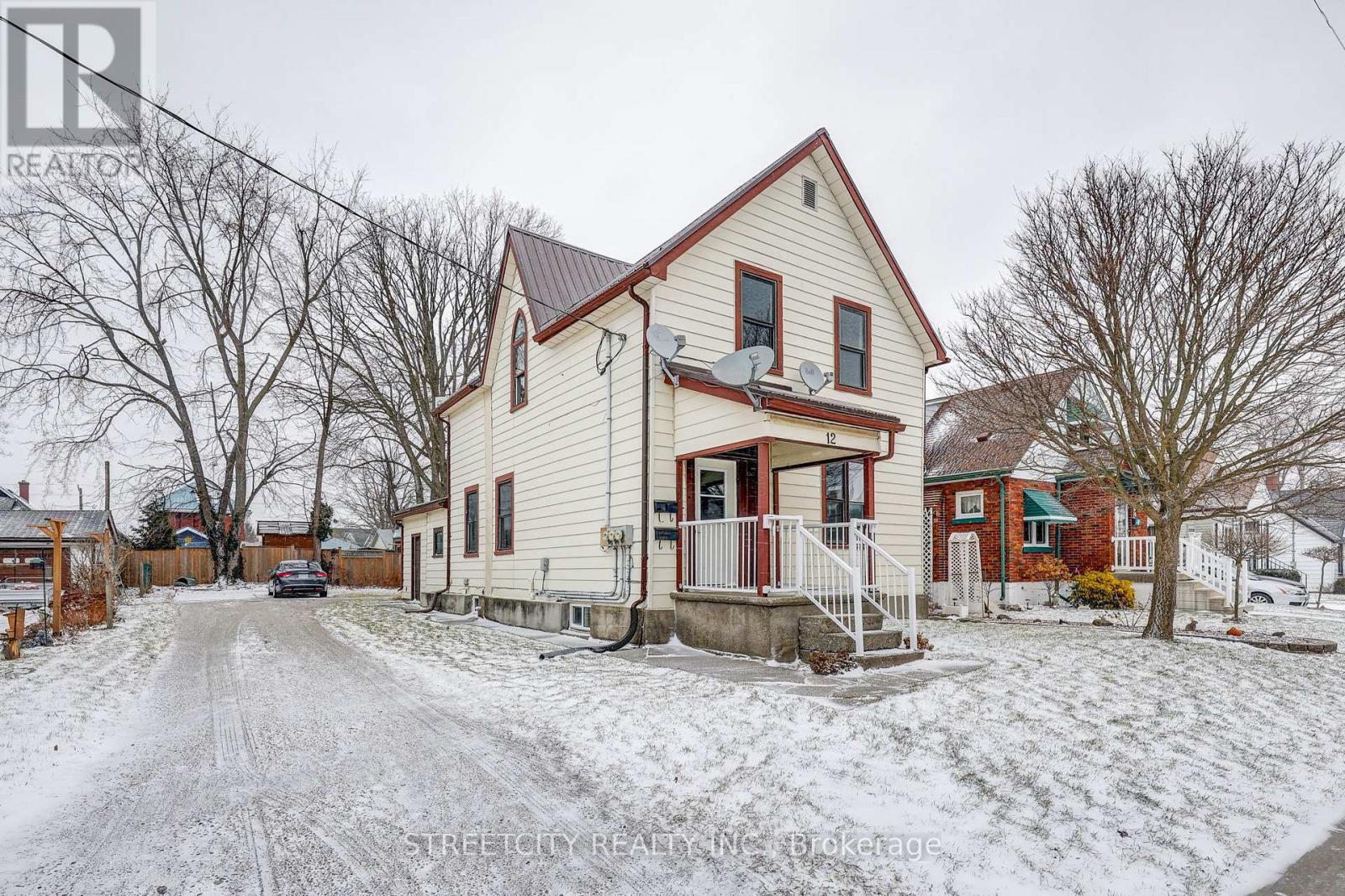 12 WELDON AVENUE, St. Thomas