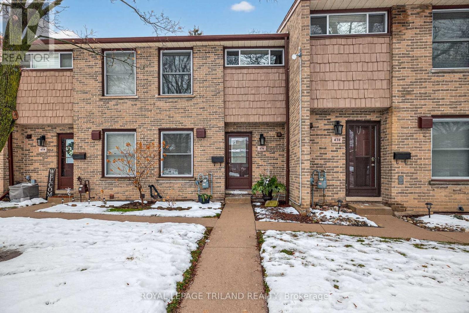 39 - 676 WONDERLAND ROAD S, London South (South F)