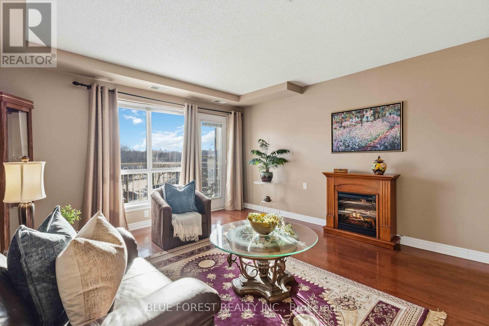 301 - 511 GAINSBOROUGH ROAD, London North (North F)