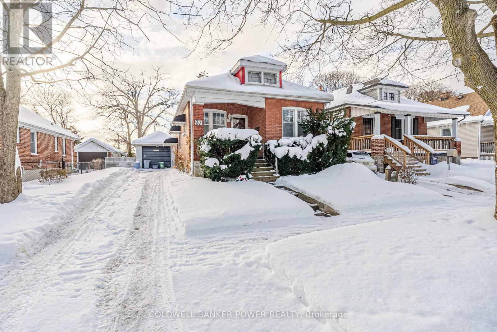 37 LINWOOD STREET, London East (East C)