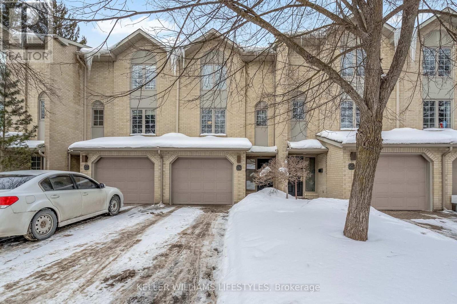 26 - 1399 COMMISSIONERS ROAD W, London South (South B)