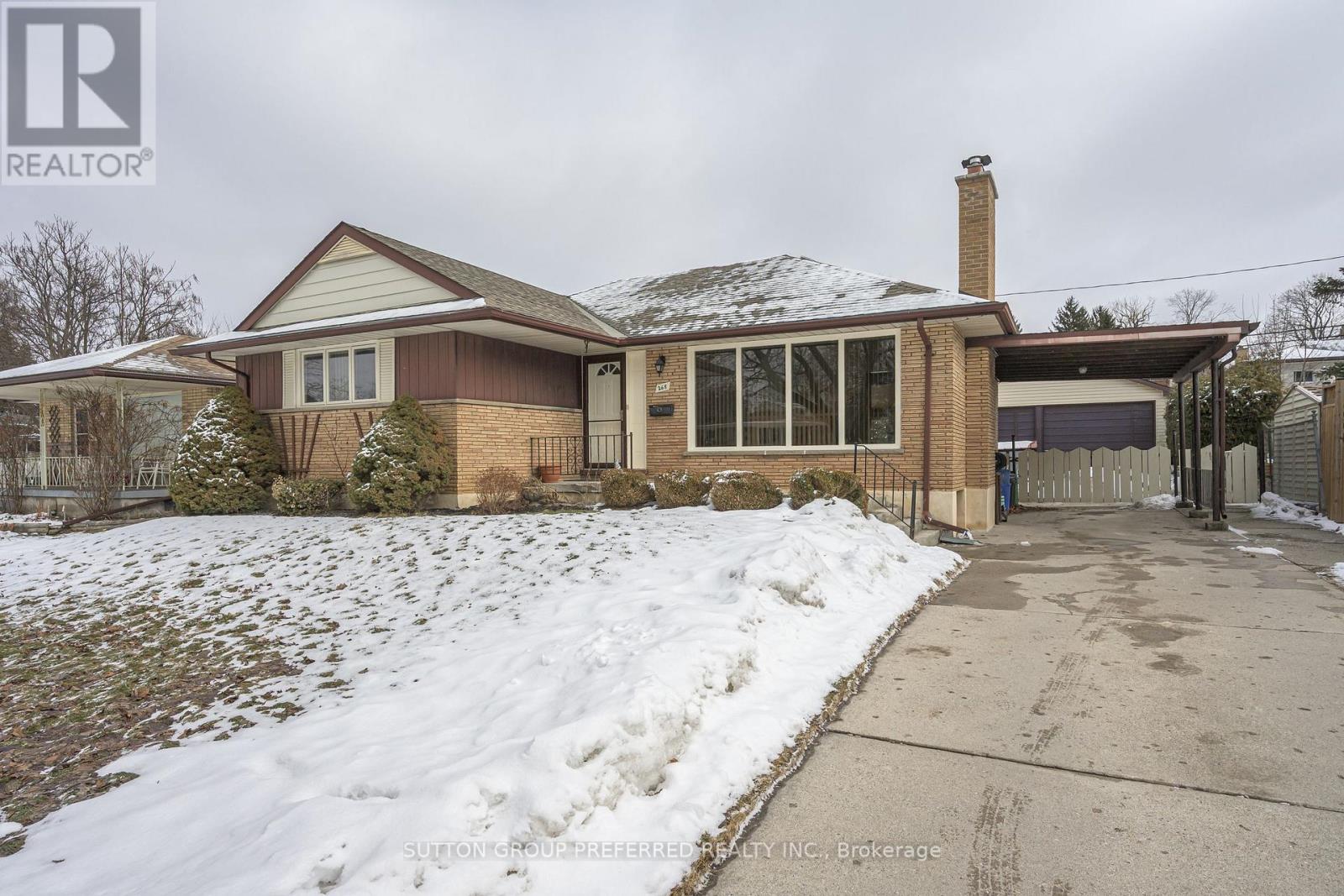 268 KING EDWARD AVENUE, London South (South J)