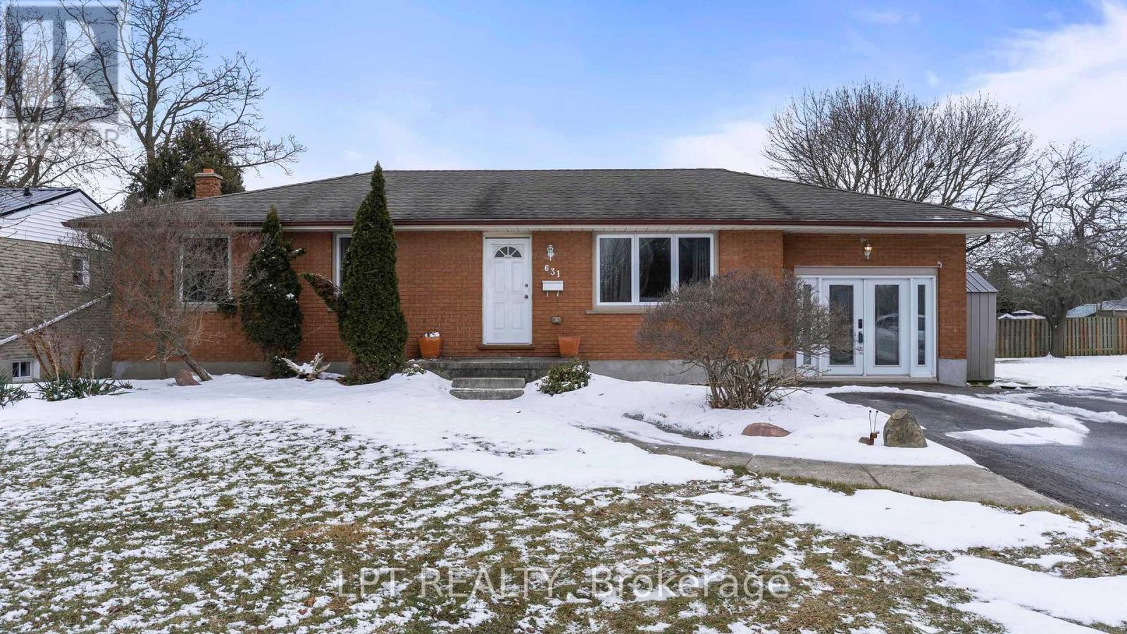 631 ELM STREET, St. Thomas