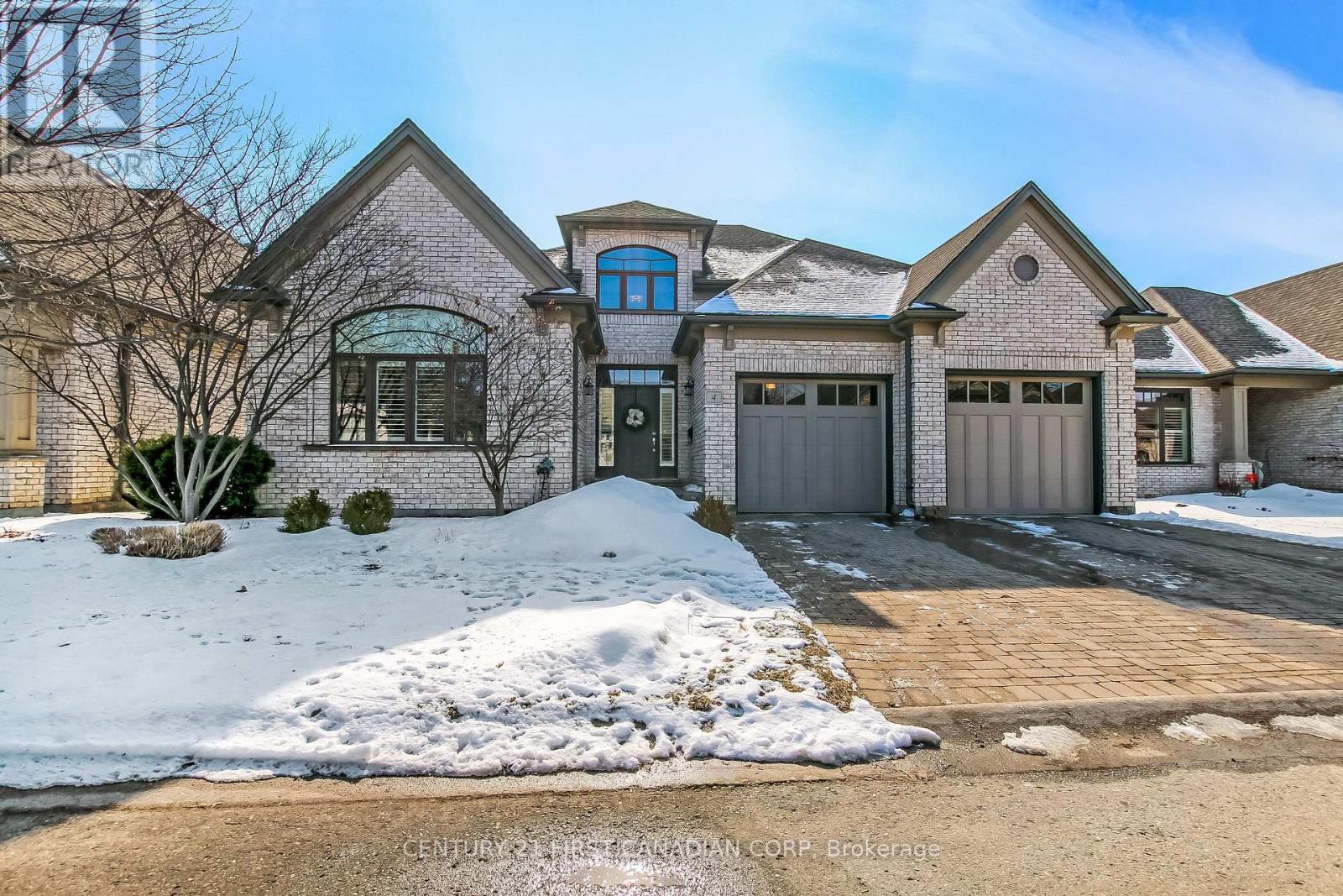 4 - 2014 VALLEYRUN BOULEVARD, London North (North R)