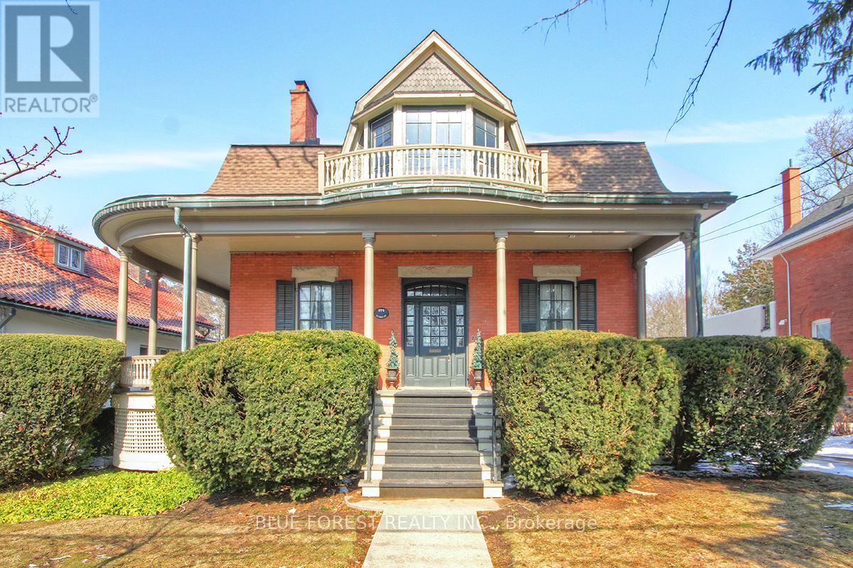 274 HURON STREET, London East (East B)