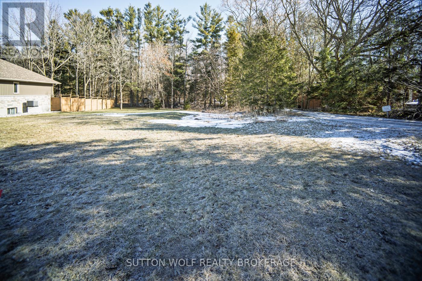 361 PARK STREET, Strathroy-Caradoc (SW)