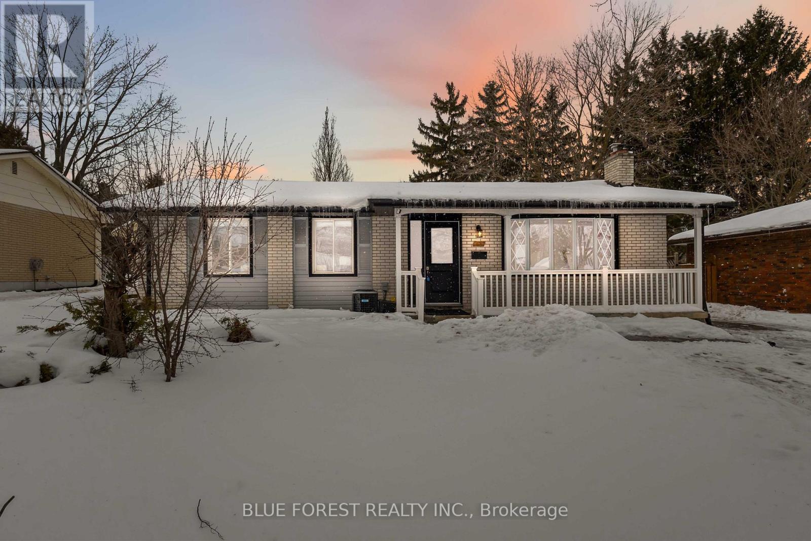 43 SOUTHWOOD CRESCENT, London South (South D)