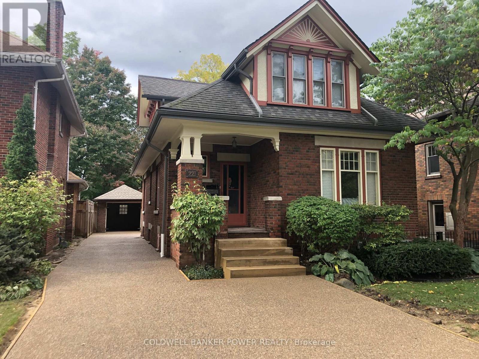 991 COLBORNE STREET, London East (East B)