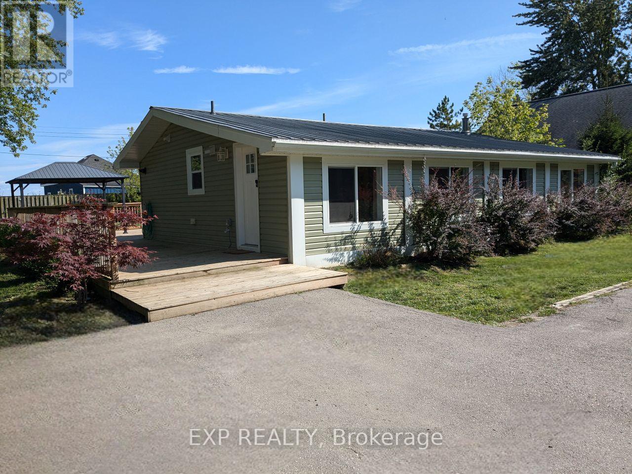 71218 WILLIAM STREET S, Bluewater (Hay)