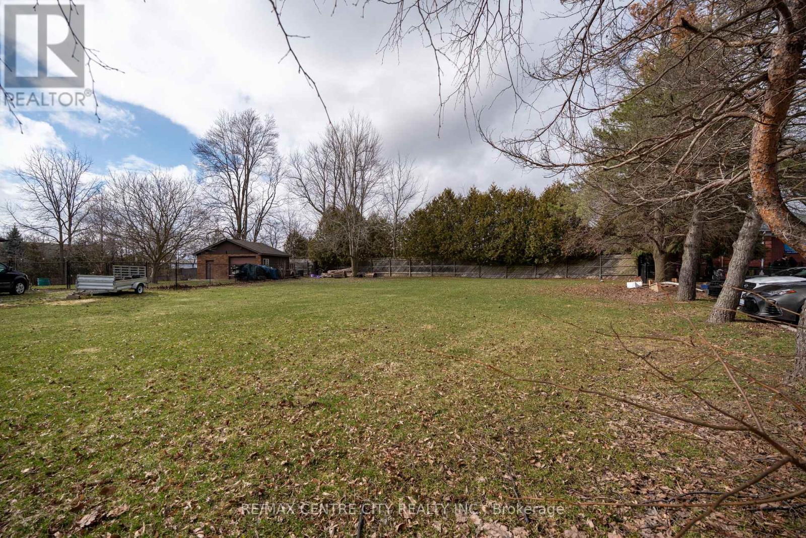 2 KENNEDY COURT, Middlesex Centre (Ilderton)