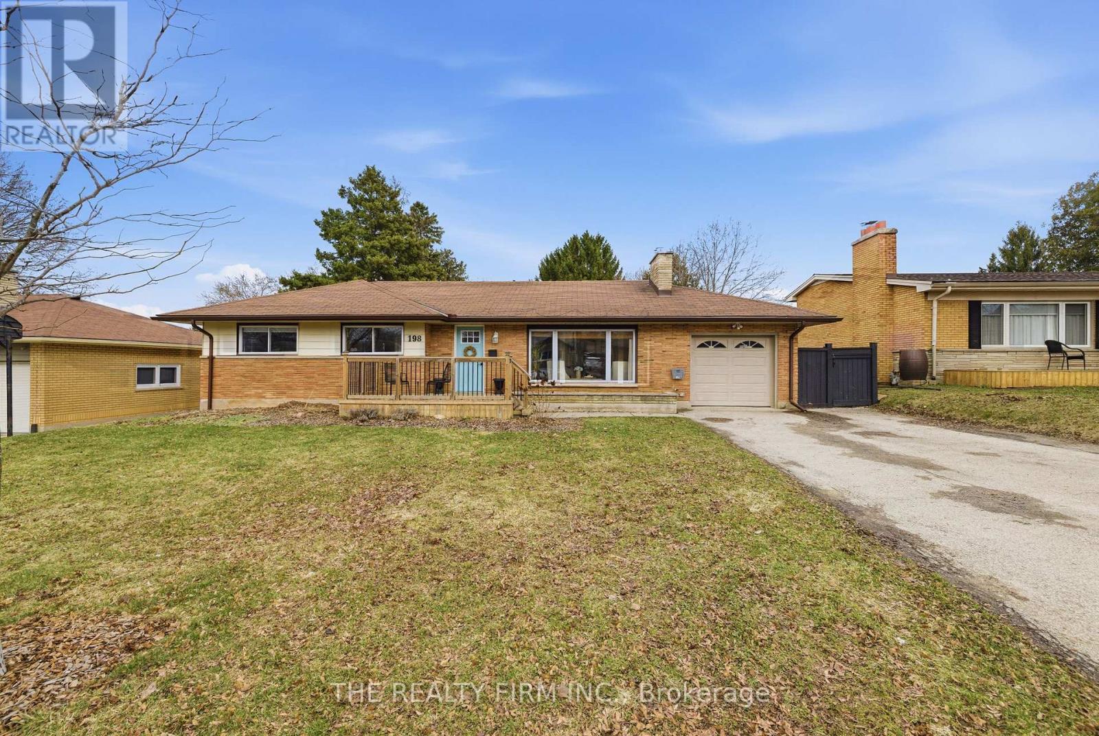 198 BUCKINGHAM STREET, London South (South J)