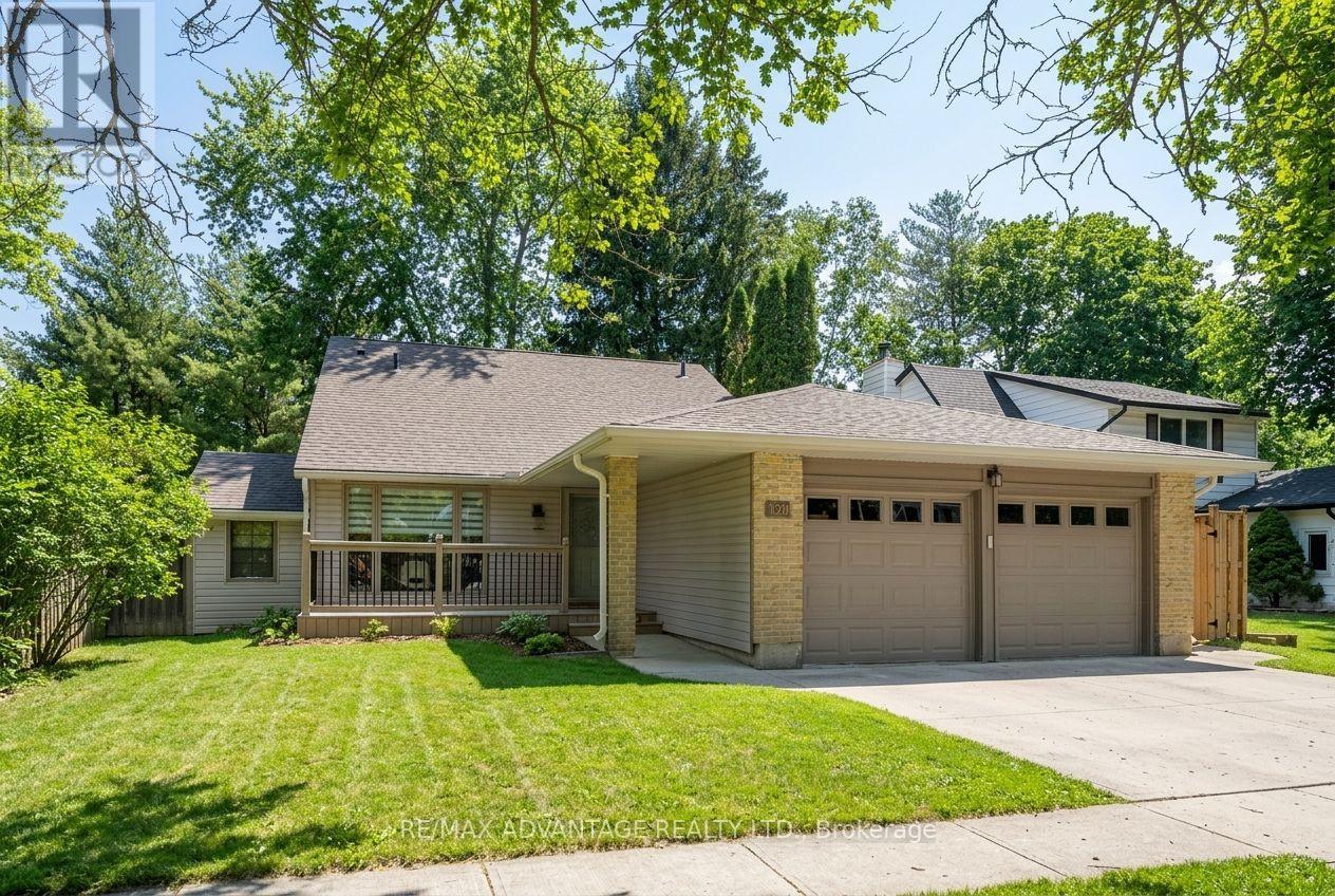 120 EDGEHILL CRESCENT, London North (North F)