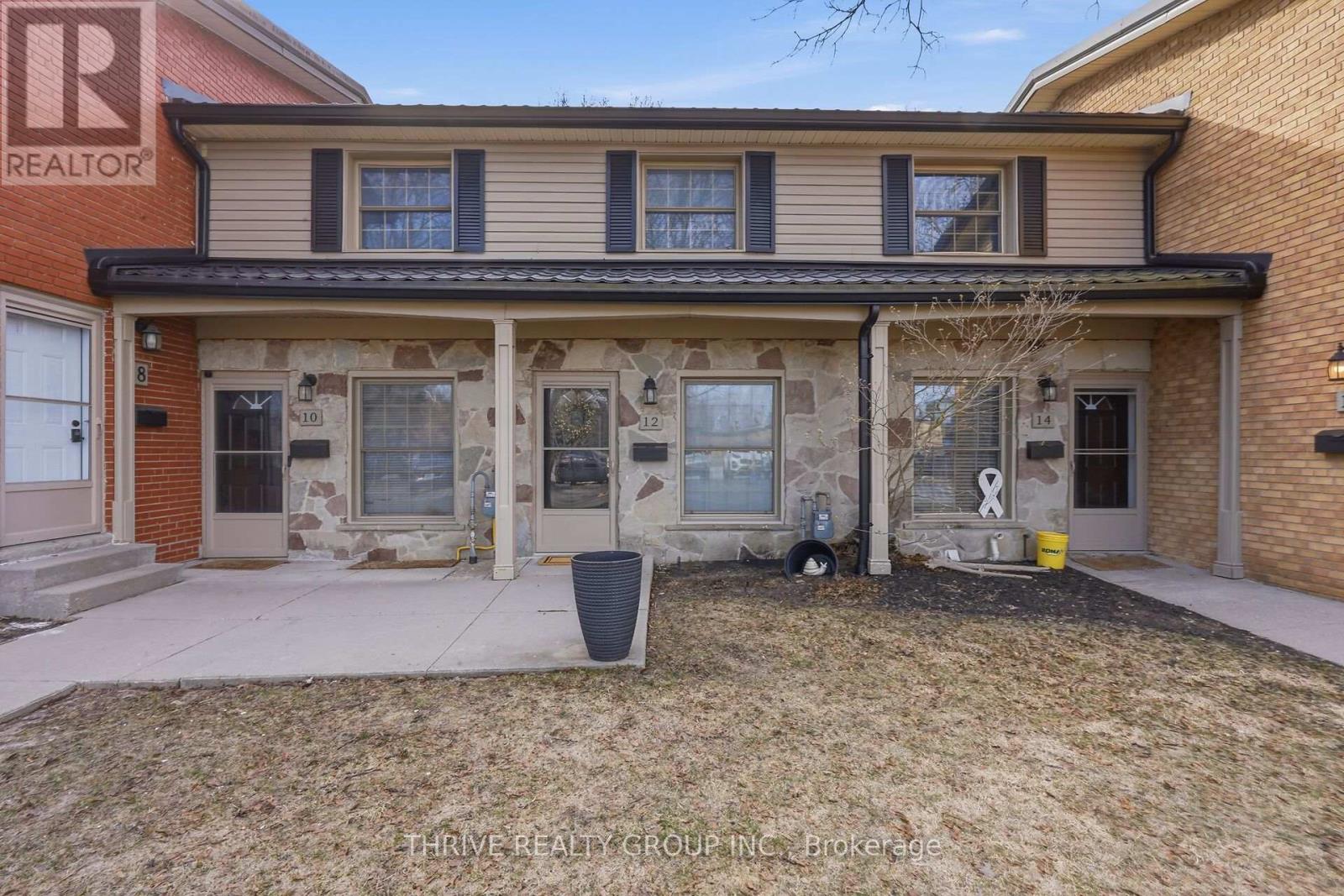 12 GUILDWOOD WALK, London North (North M)