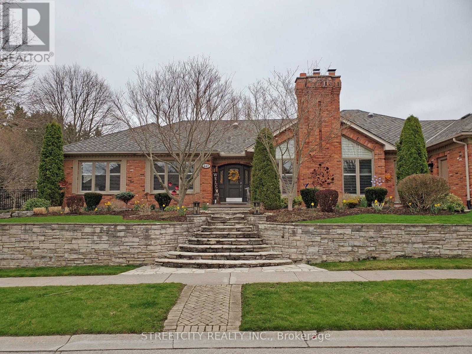 448 GRANGEOVER CRESCENT, London North (North A)