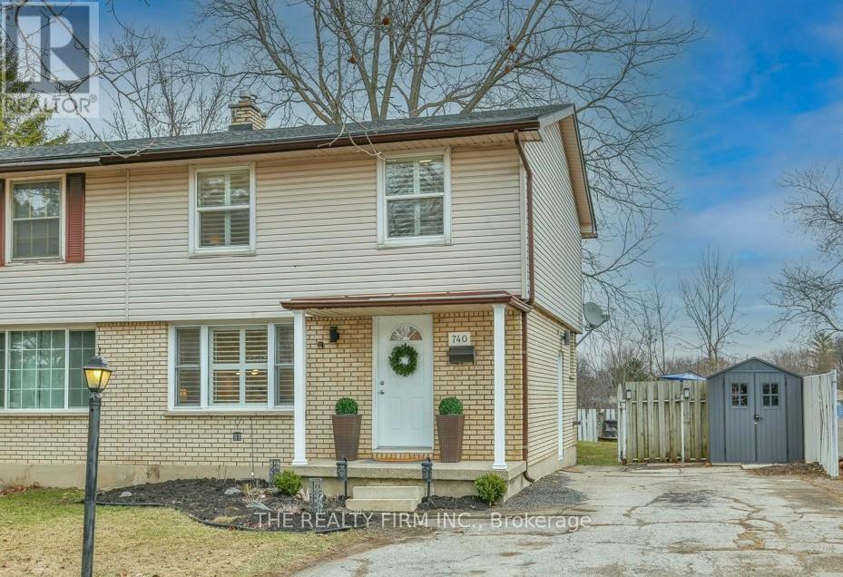 740 NOTRE DAME DRIVE, London South (South O)