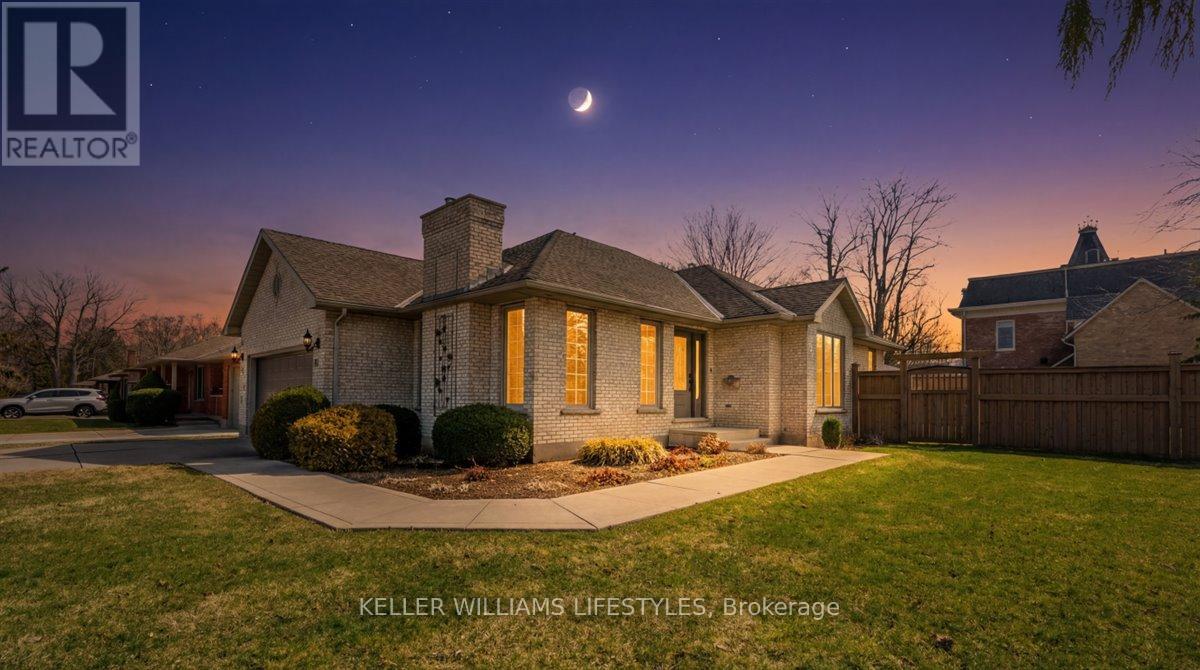 20 TREADWELL STREET, Aylmer