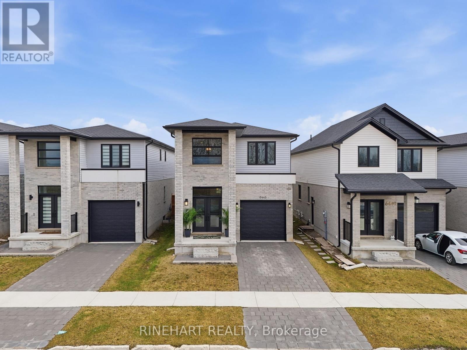 6445 ROYAL MAGNOLIA AVENUE, London South (South V)