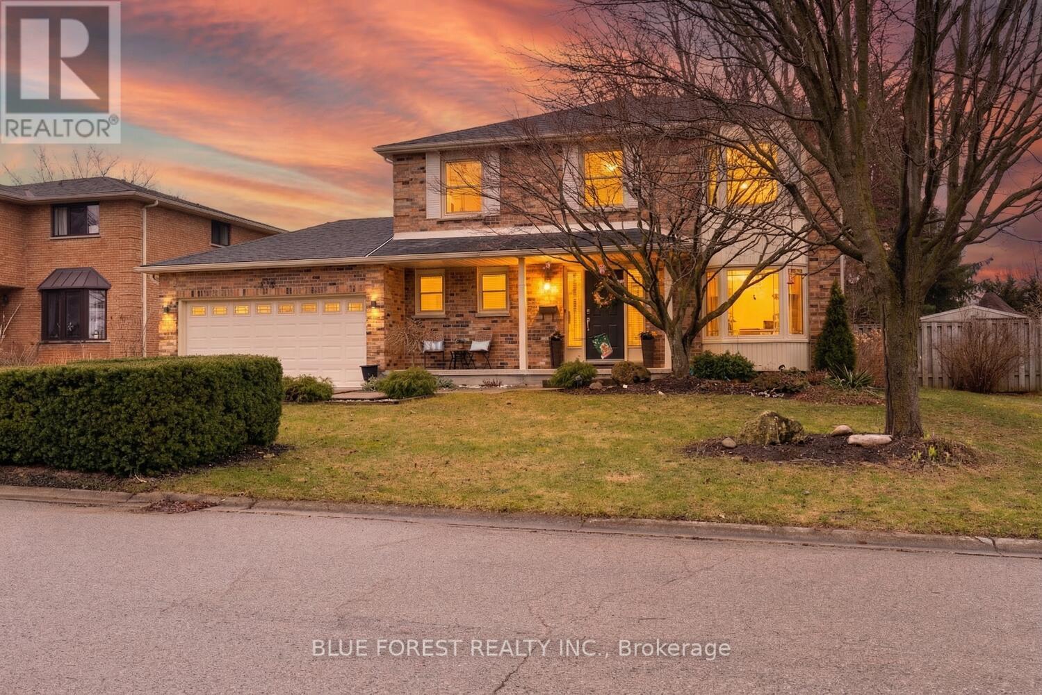 459 BILLYBROOK CRESCENT, London North (North B)