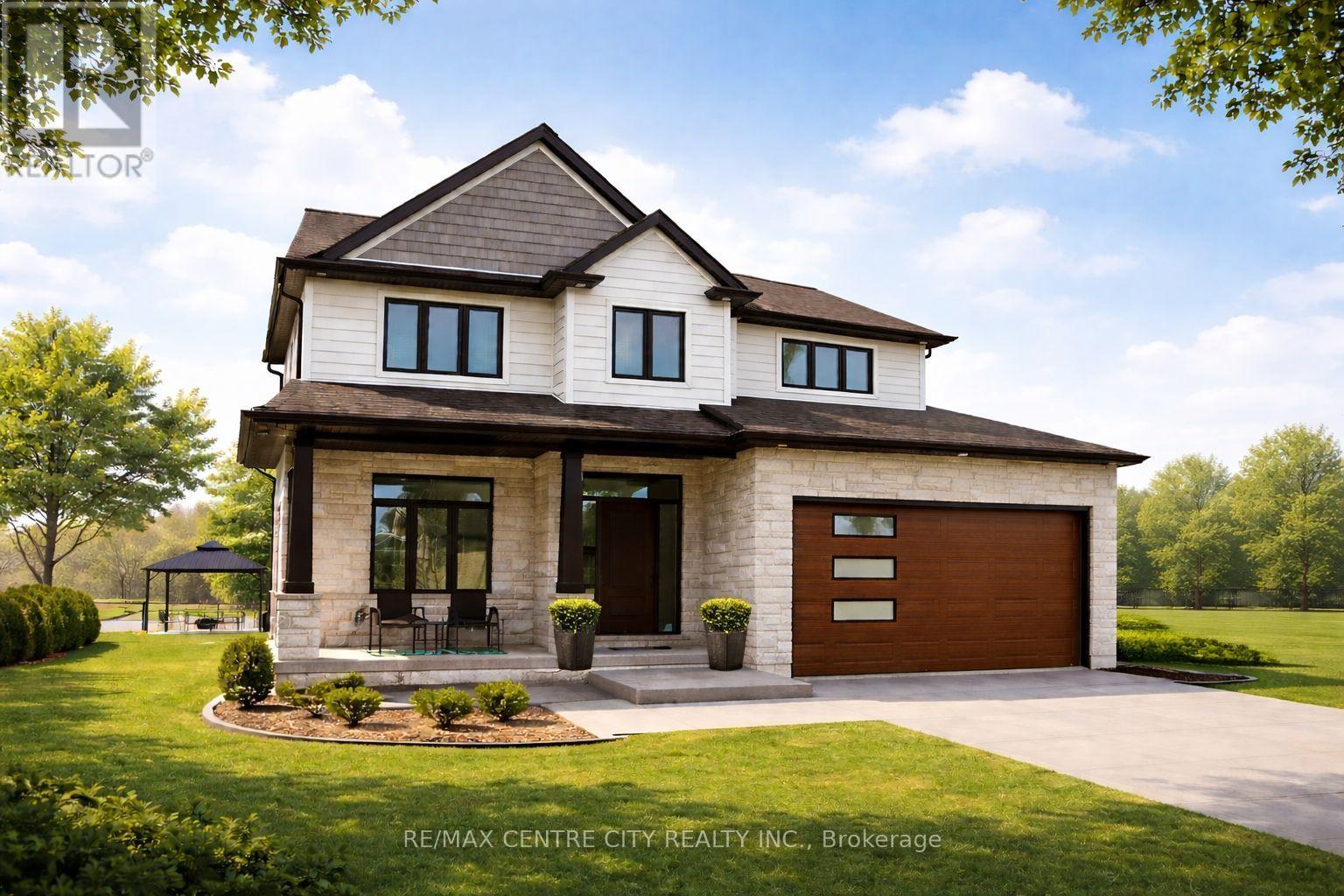 211 FOXBOROUGH PLACE, Thames Centre (Thorndale)