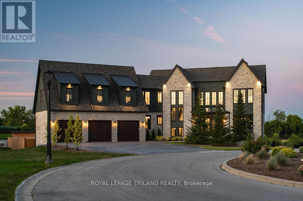 202 - 9861 GLENDON DRIVE, Middlesex Centre (Komoka)