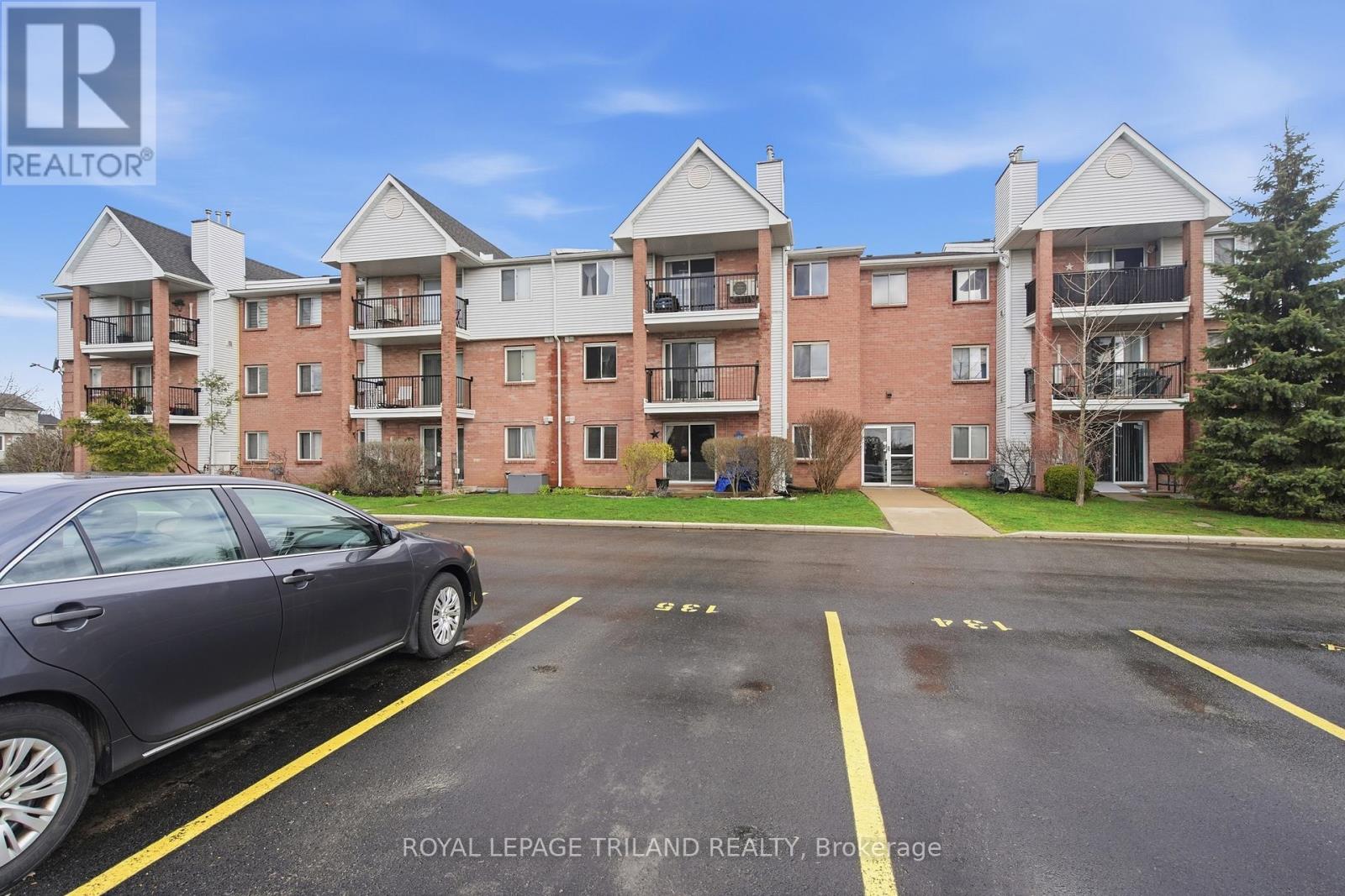 135 - 1096 JALNA BOULEVARD, London South (South X)