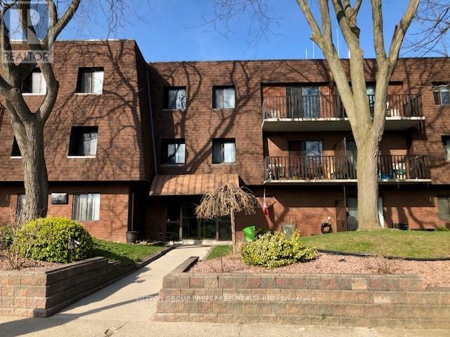 207 - 225 CAMPUS PARKWAY, Chatham-Kent (Chatham)